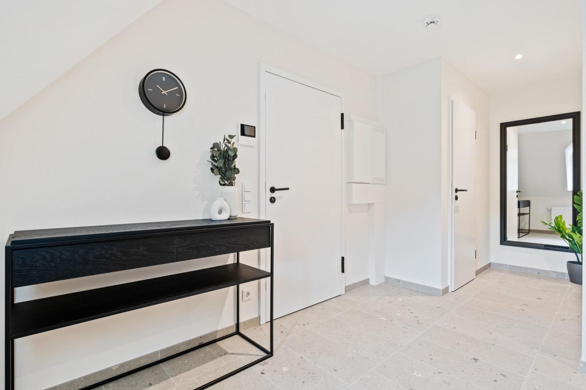 Elegant Clausen Apartment With King Bed & Wifi Luxembourg Exterior photo