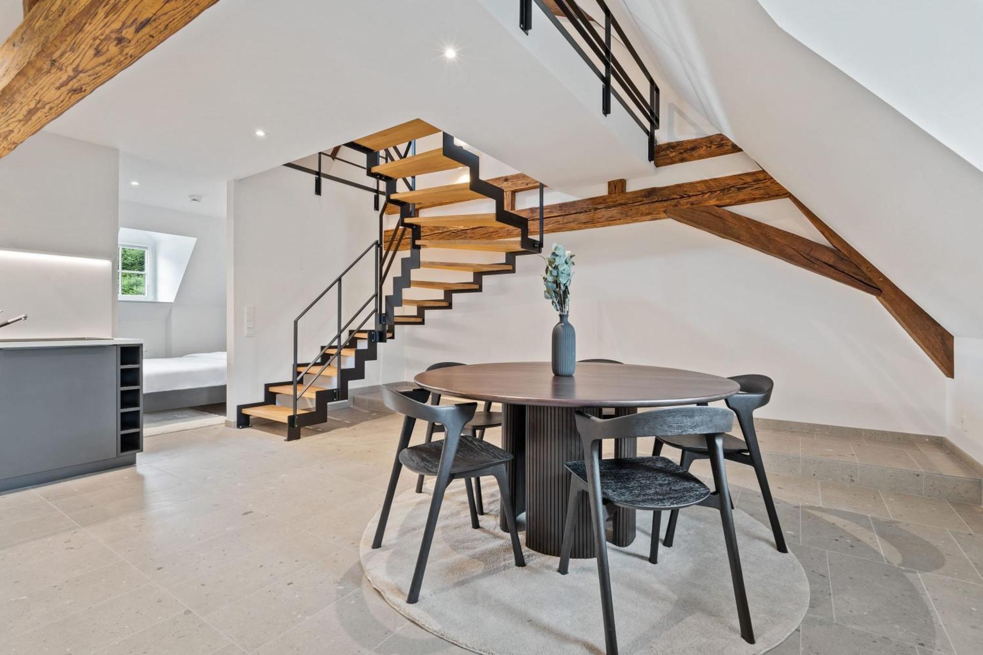 Elegant Clausen Apartment With King Bed & Wifi Luxembourg Exterior photo